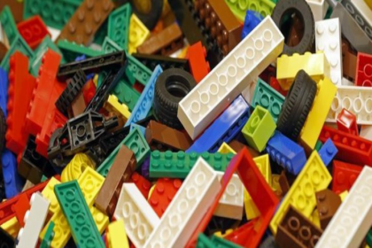 Lego is making plant-based plastic pieces